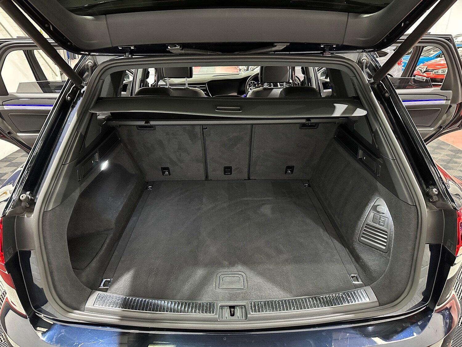 Used Volkswagen Touareg 2020 for sale - 76709244: Photo 44