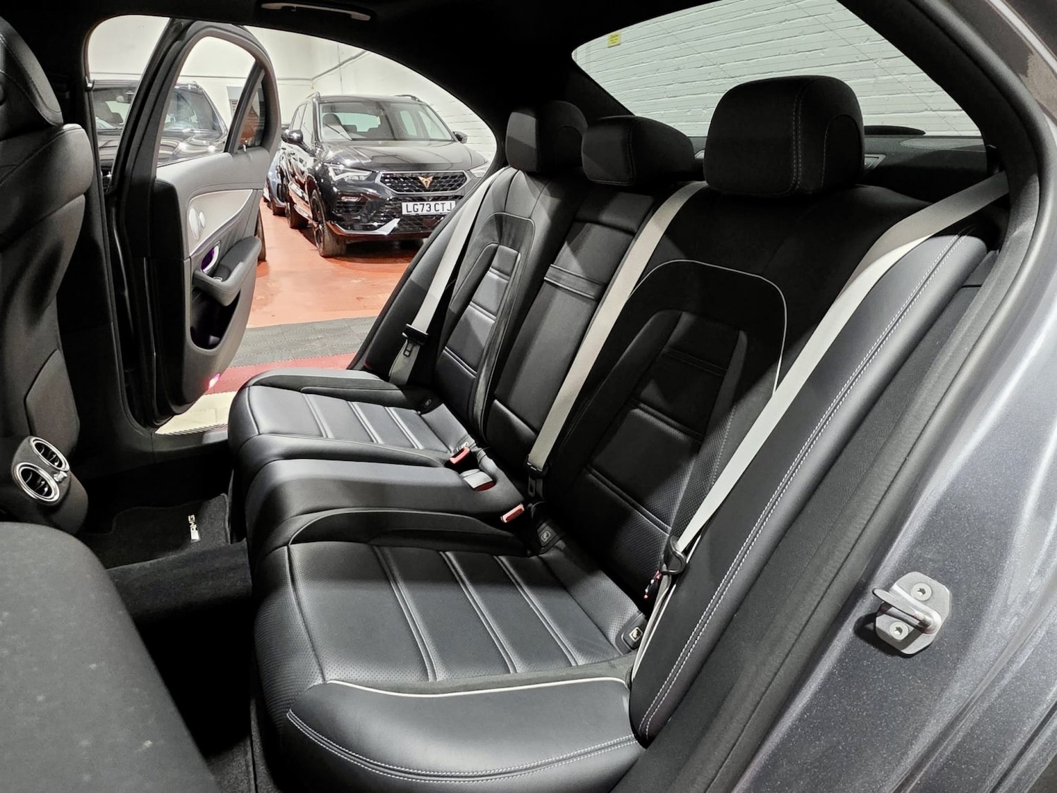 Used Mercedes-Benz E Class 2017 for sale - 77277286: Photo 20