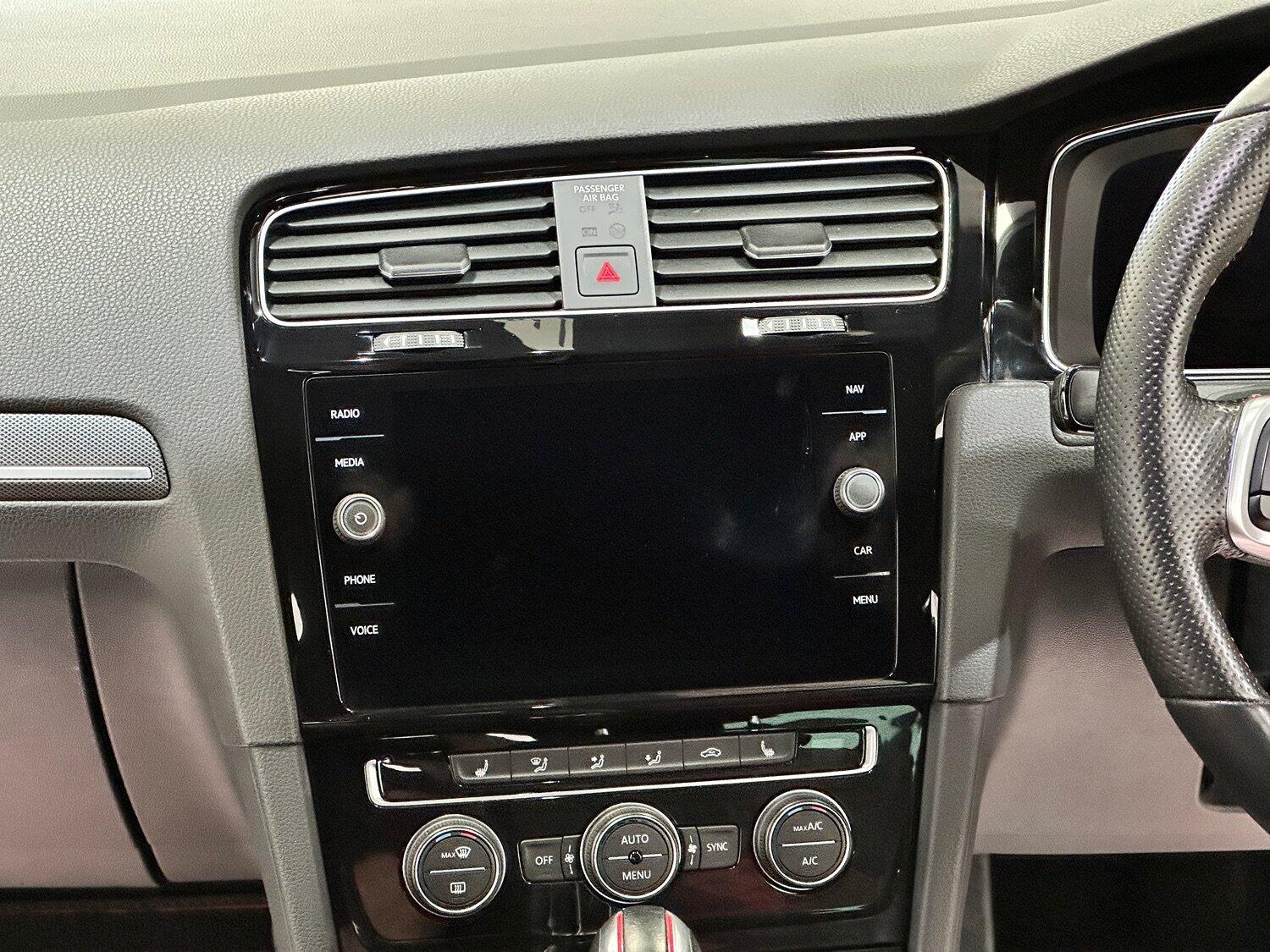 Used Volkswagen Golf 2019 for sale - 77464580: Photo 21