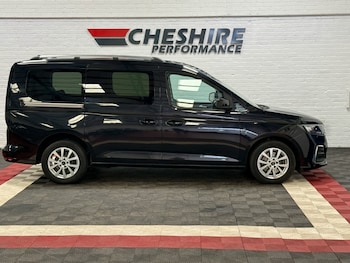 Used Ford Grand Tourneo Connect 2022 for sale - 79023967: Photo