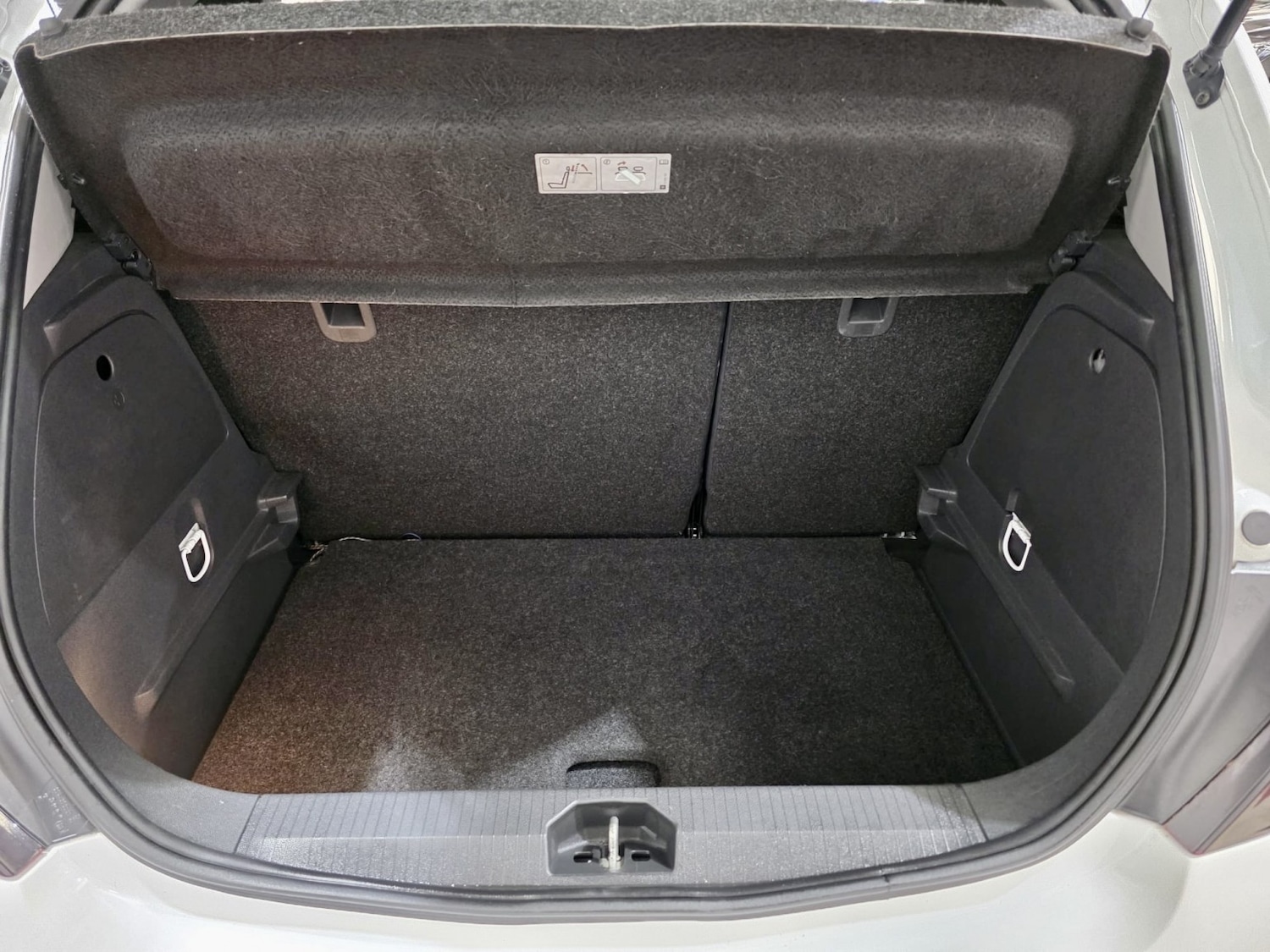 Used Vauxhall Corsa 2013 for sale - 77264485: Photo 35