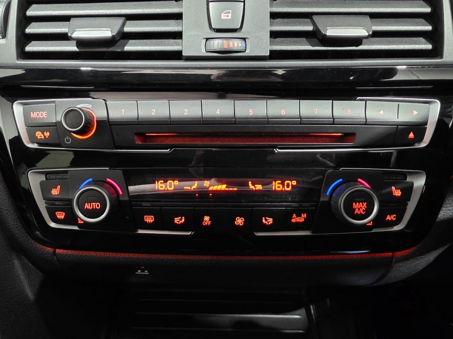 Used BMW 3 Series 2016 for sale - 77258996: Photo 42