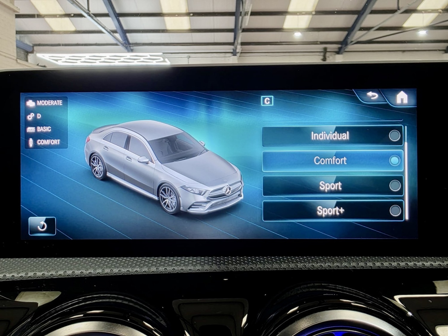 Used Mercedes-Benz A-Class 2020 for sale - 78031665: Photo 19