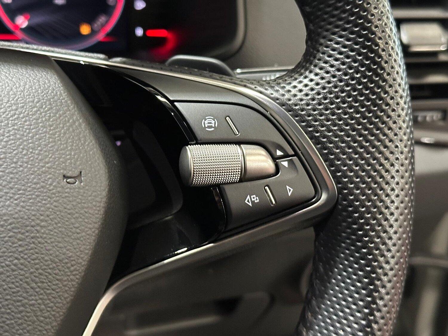 Used Skoda Karoq 2024 for sale - 77464754: Photo 23