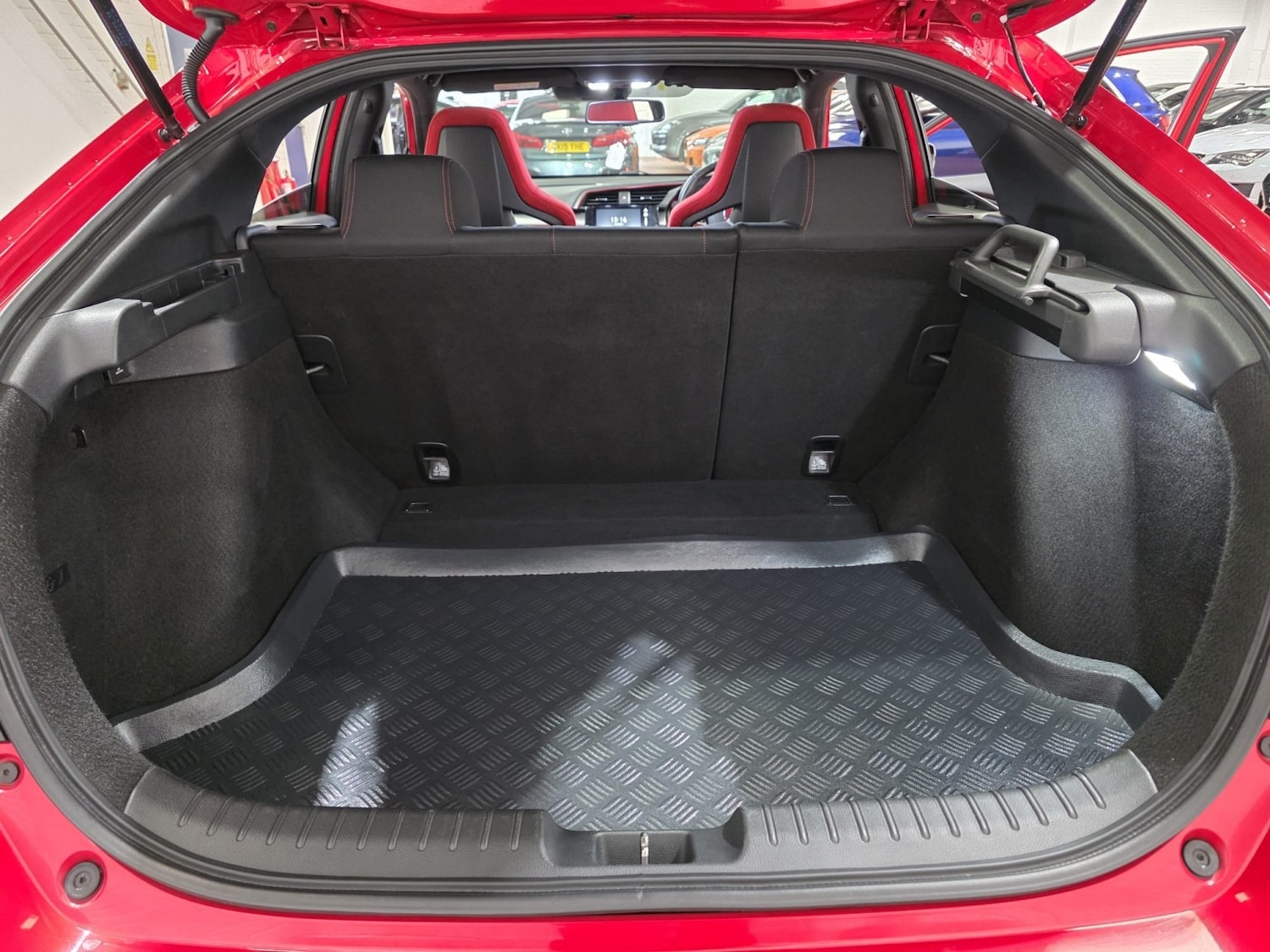 Used Honda Civic 2019 for sale - 77535946: Photo 32