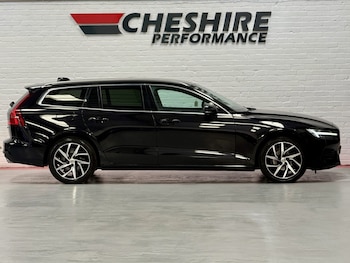 Used Volvo V60 2019 for sale - 79608697: Photo