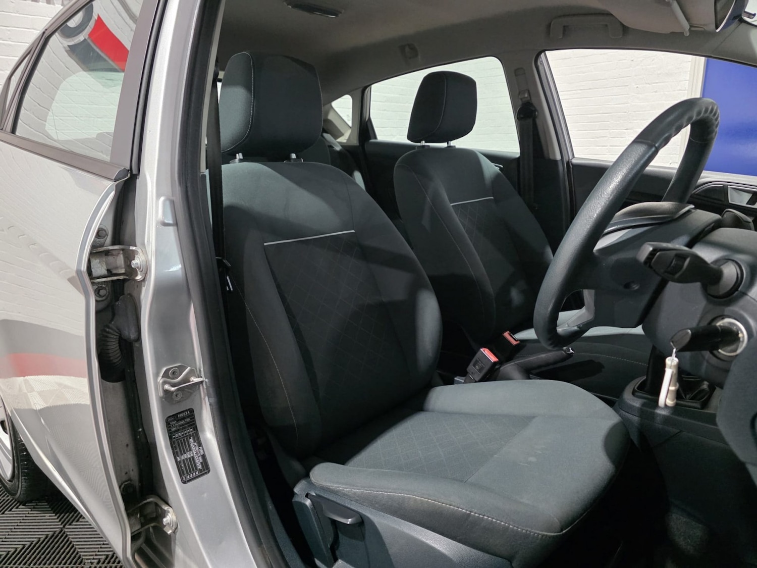 Used Ford Fiesta 2017 for sale - 77258959: Photo 17