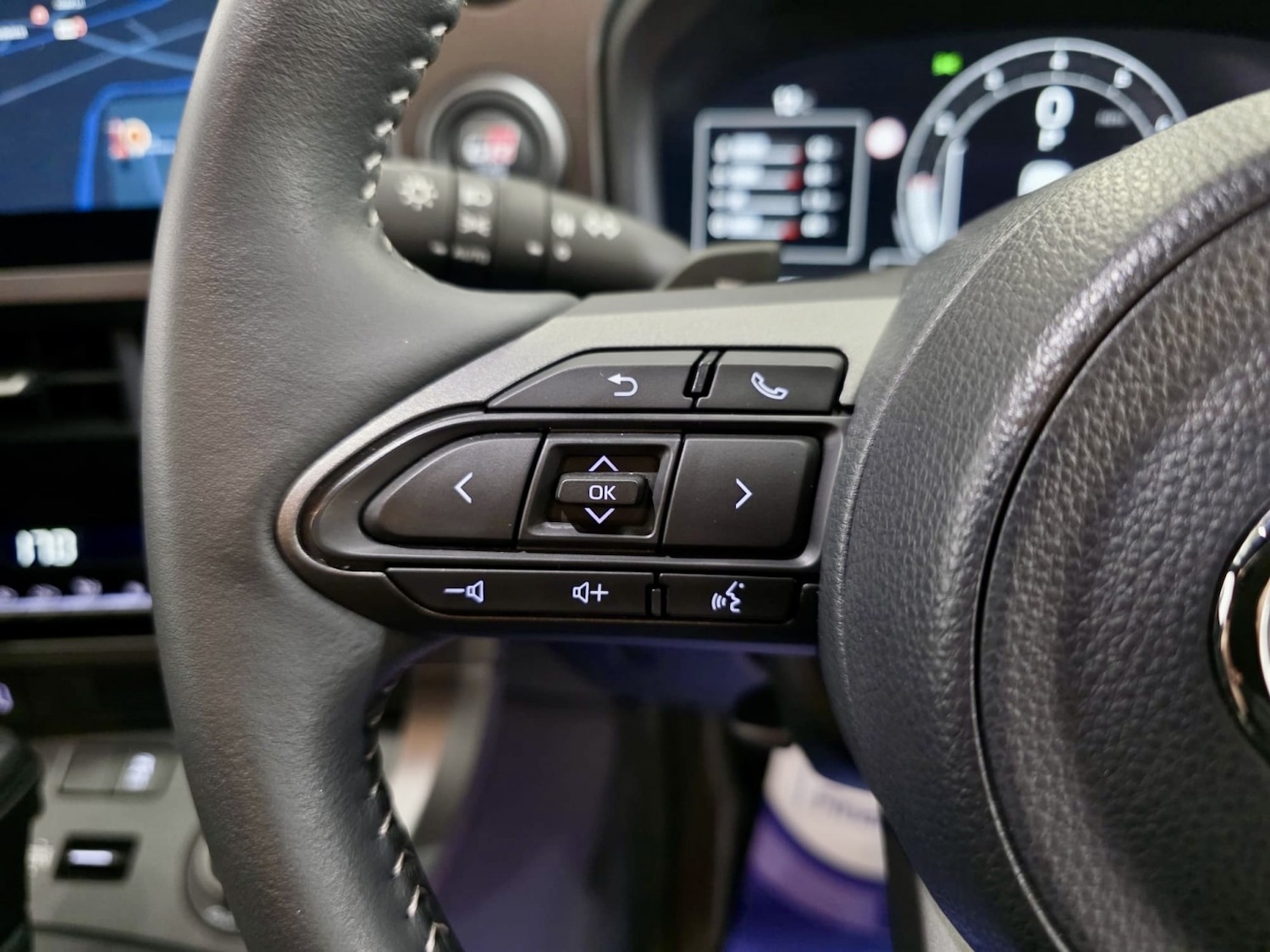 Used Toyota Yaris 2025 for sale - 77735694: Photo 32