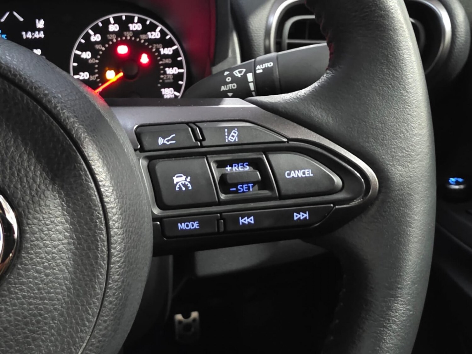 Used Toyota Yaris 2021 for sale - 77465081: Photo 40