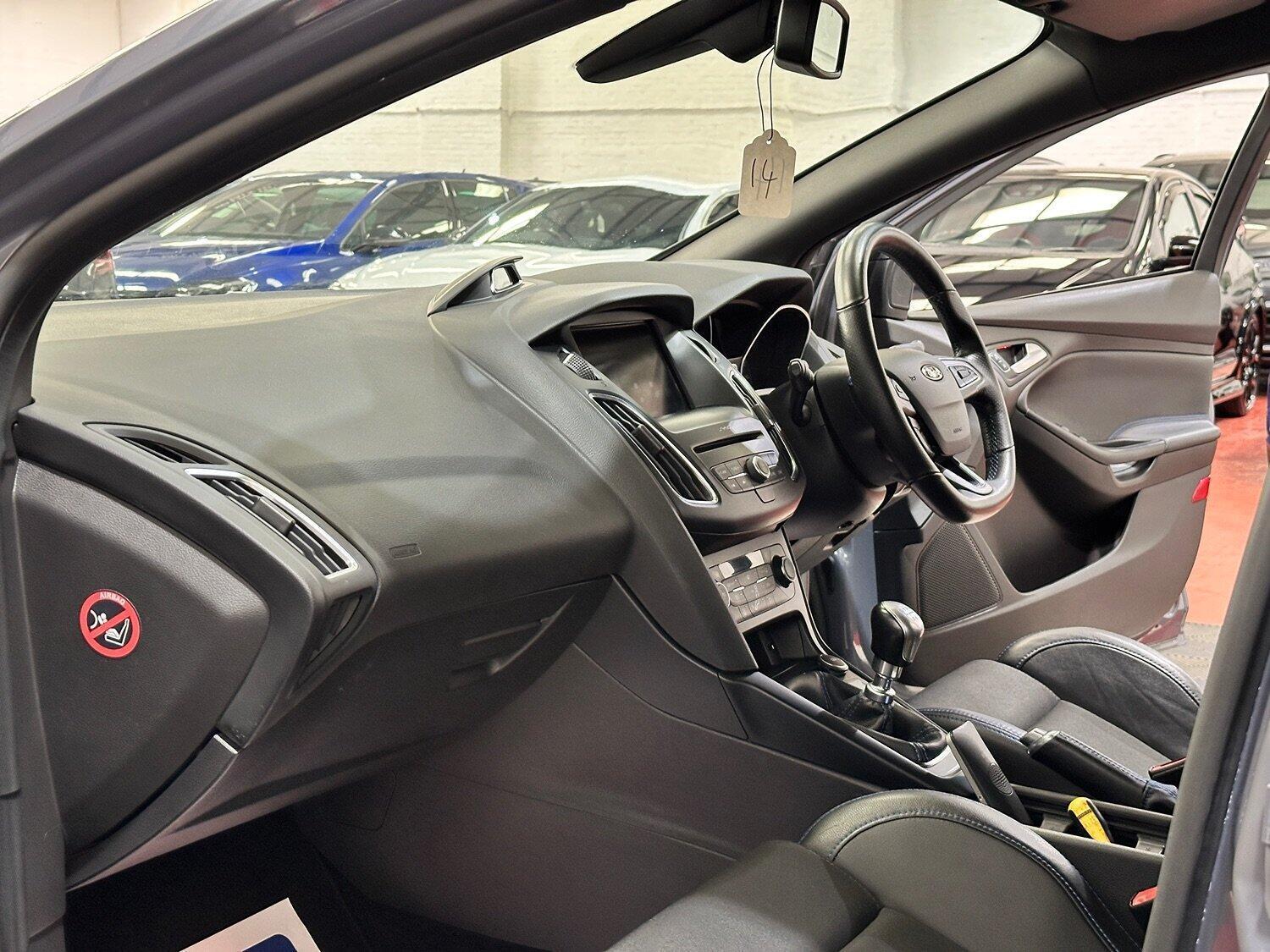 Used Ford Focus 2016 for sale - 76709242: Photo 17