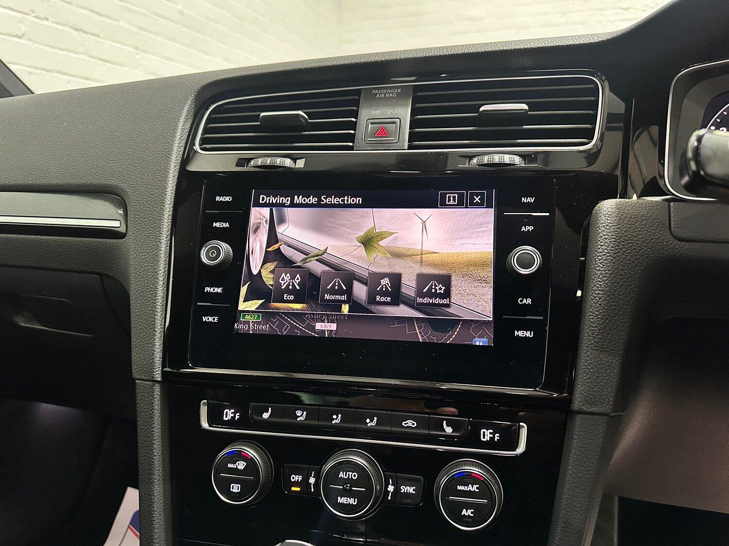 Used Volkswagen Golf 2018 for sale - 76709270: Photo 25