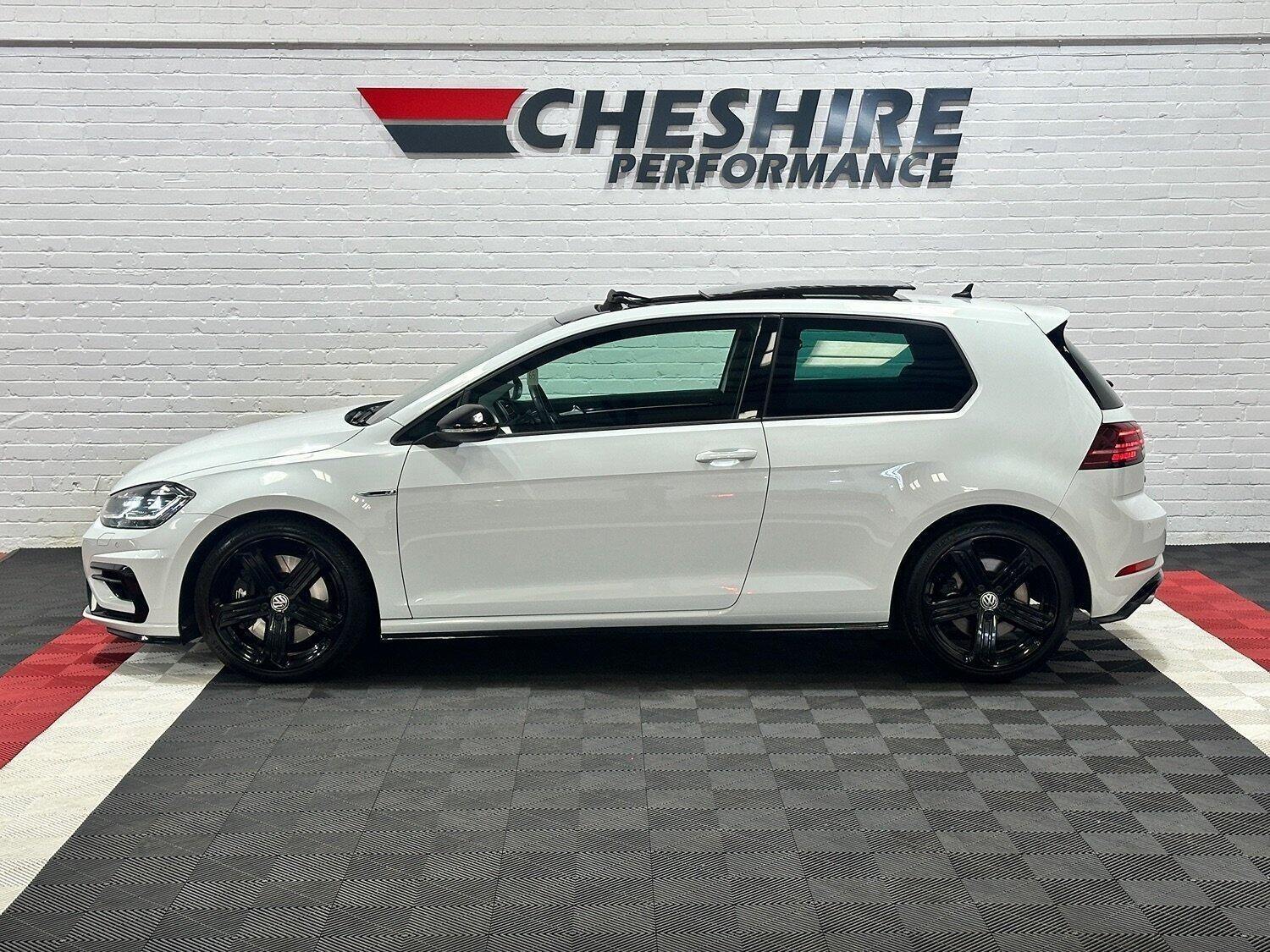 Used Volkswagen Golf 2018 for sale - 76709270: Photo 8