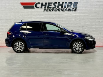 Used Volkswagen Golf 2018 for sale - 79575425: Photo