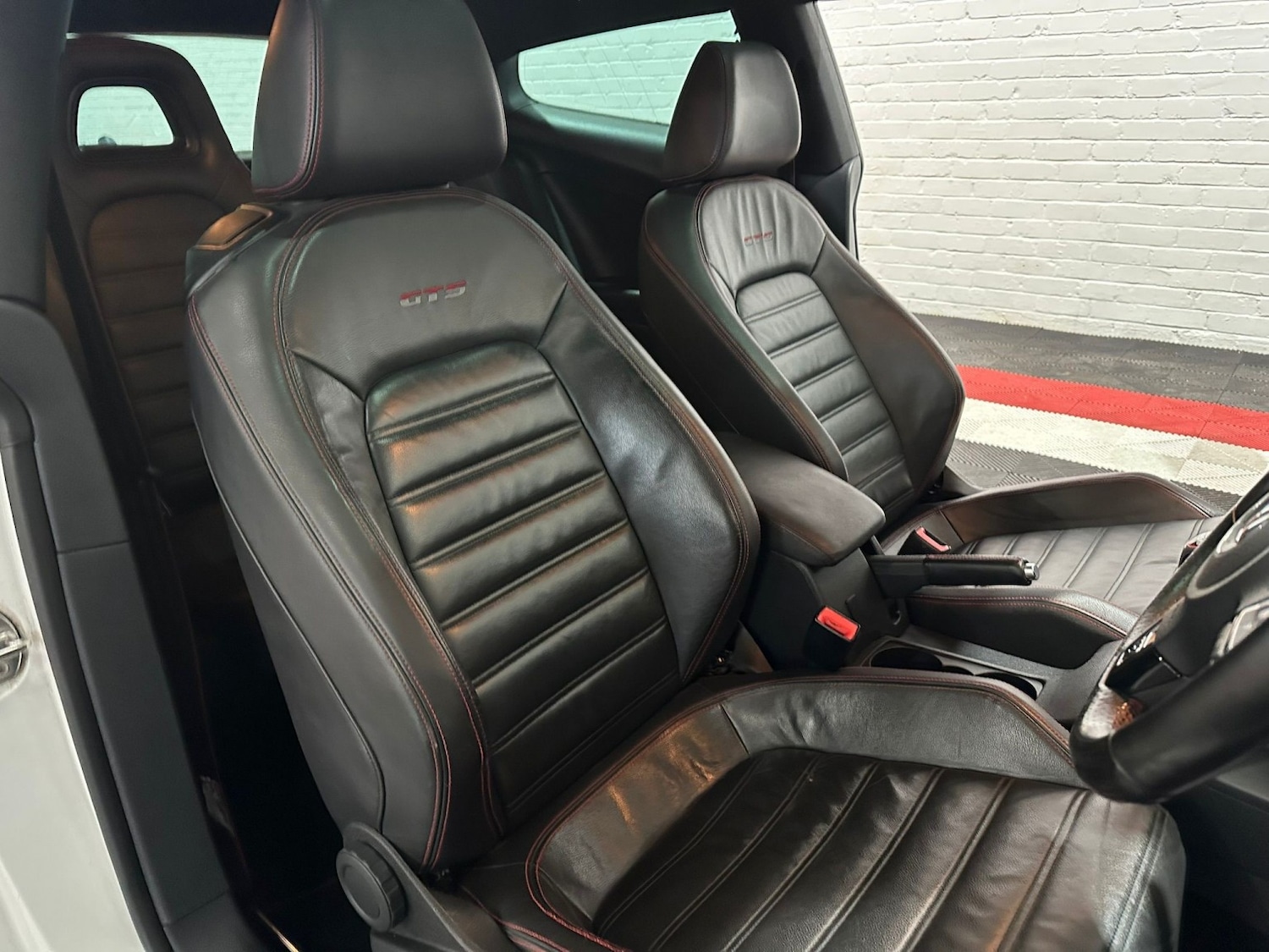 Used Volkswagen Scirocco 2013 for sale - 77258995: Photo 13