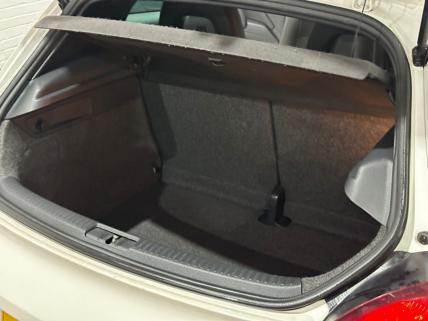 Used Volkswagen Scirocco 2013 for sale - 77258995: Photo 34