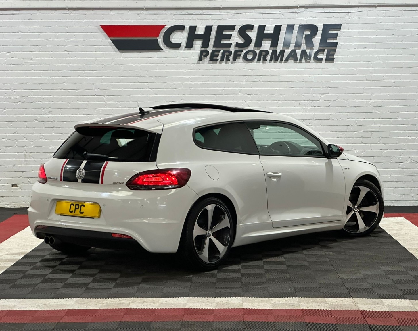 Used Volkswagen Scirocco 2013 for sale - 77258995: Photo 5