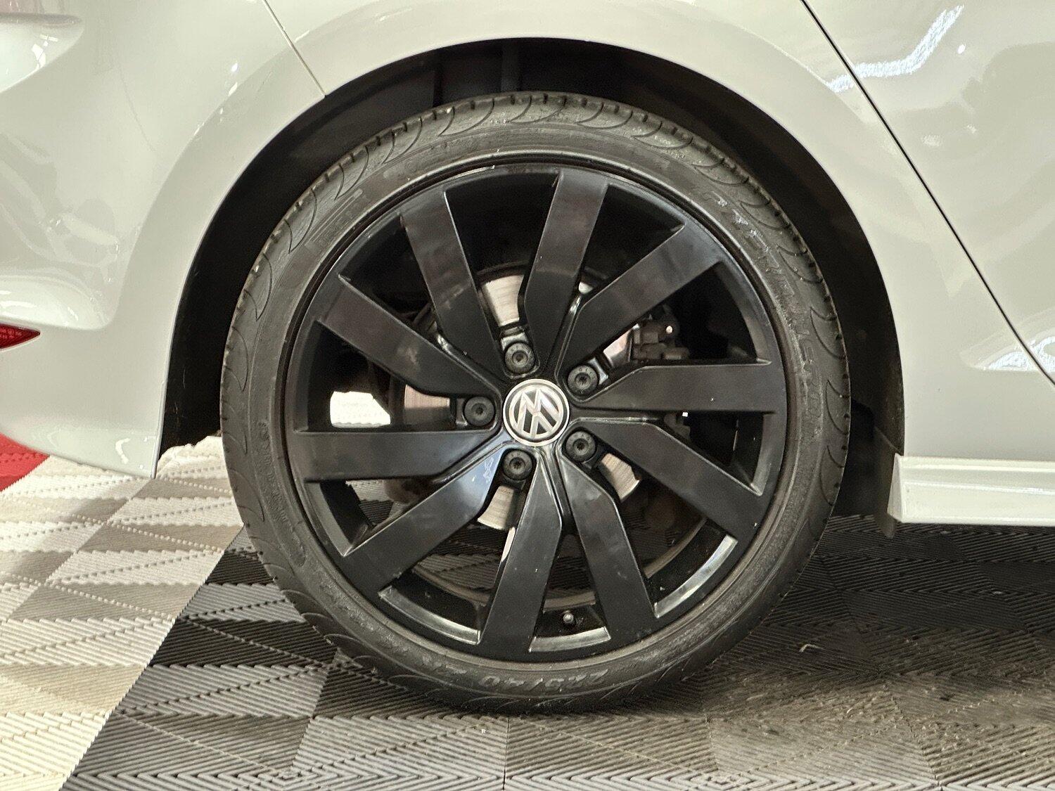 Used Volkswagen Golf 2017 for sale - 77464756: Photo 13