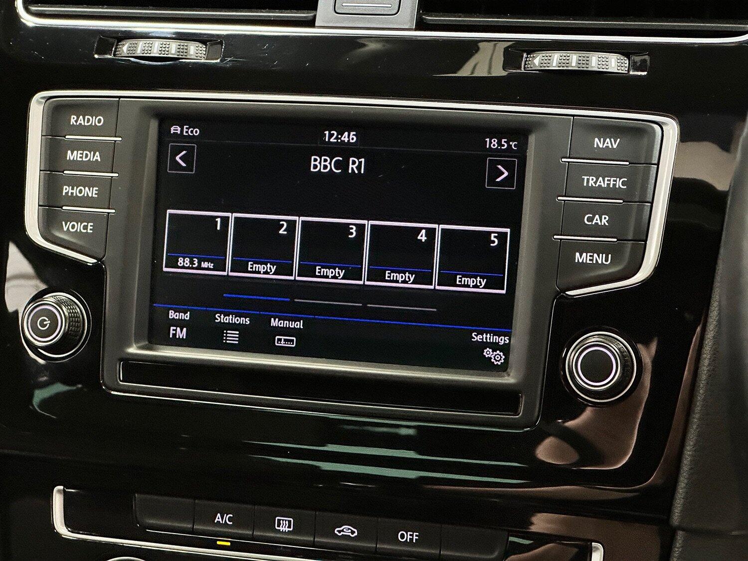 Used Volkswagen Golf 2017 for sale - 77464756: Photo 29