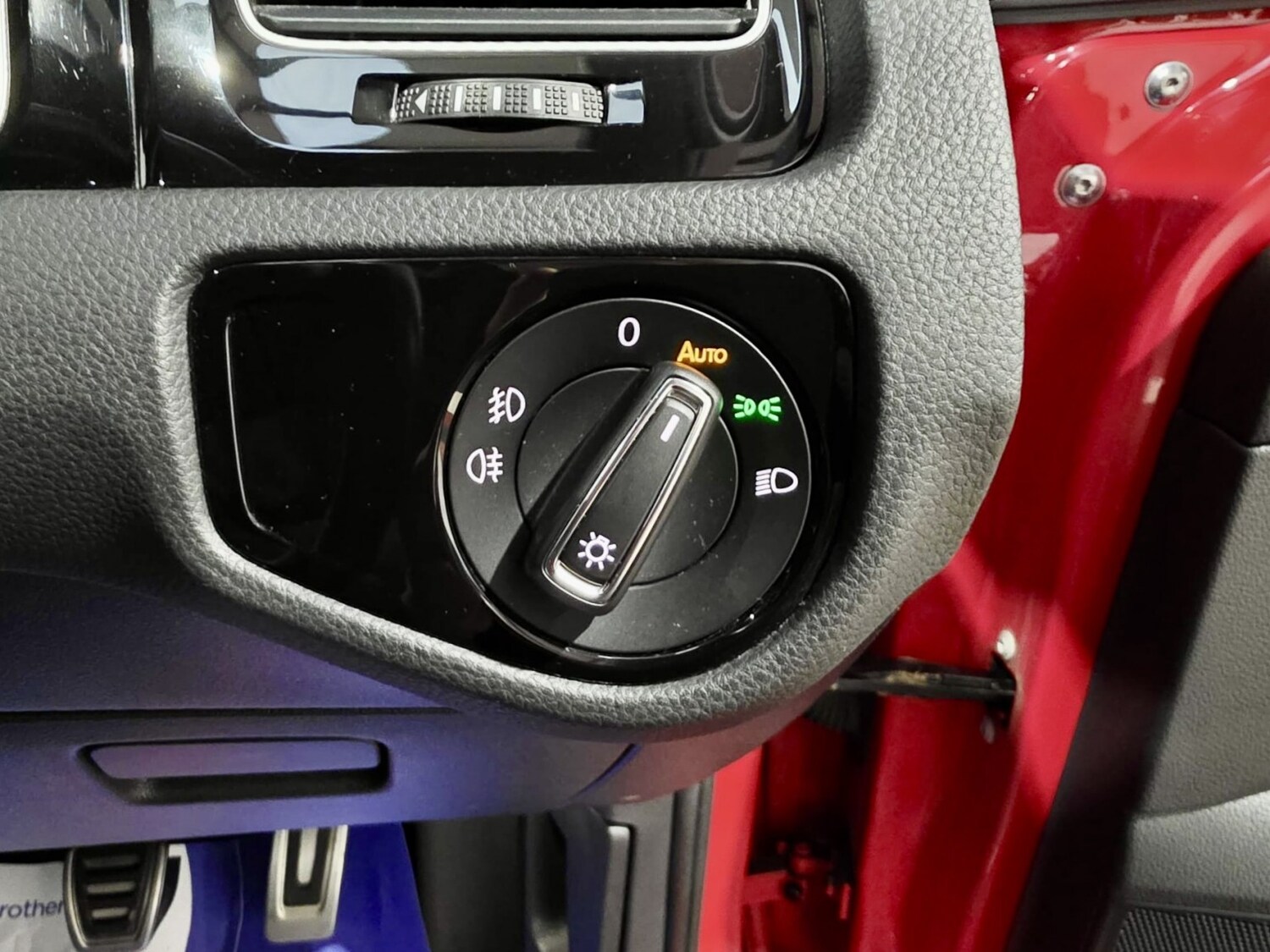 Used Volkswagen Golf 2017 for sale - 77535940: Photo 11