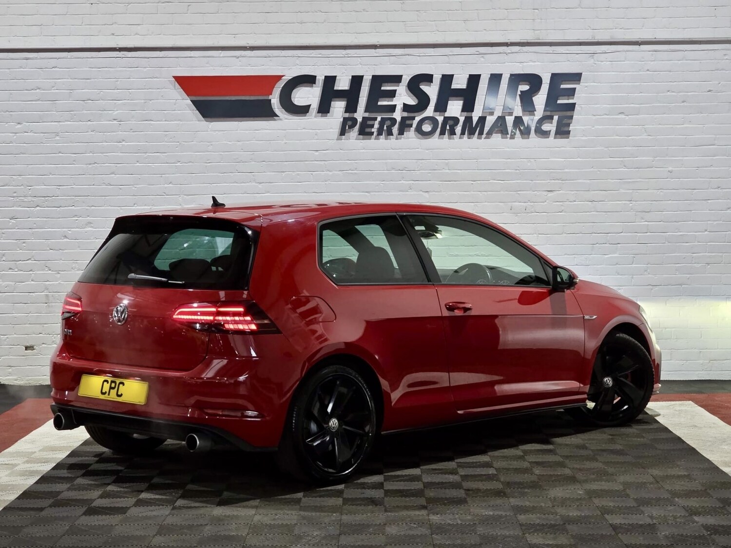 Used Volkswagen Golf 2017 for sale - 77535940: Photo 31