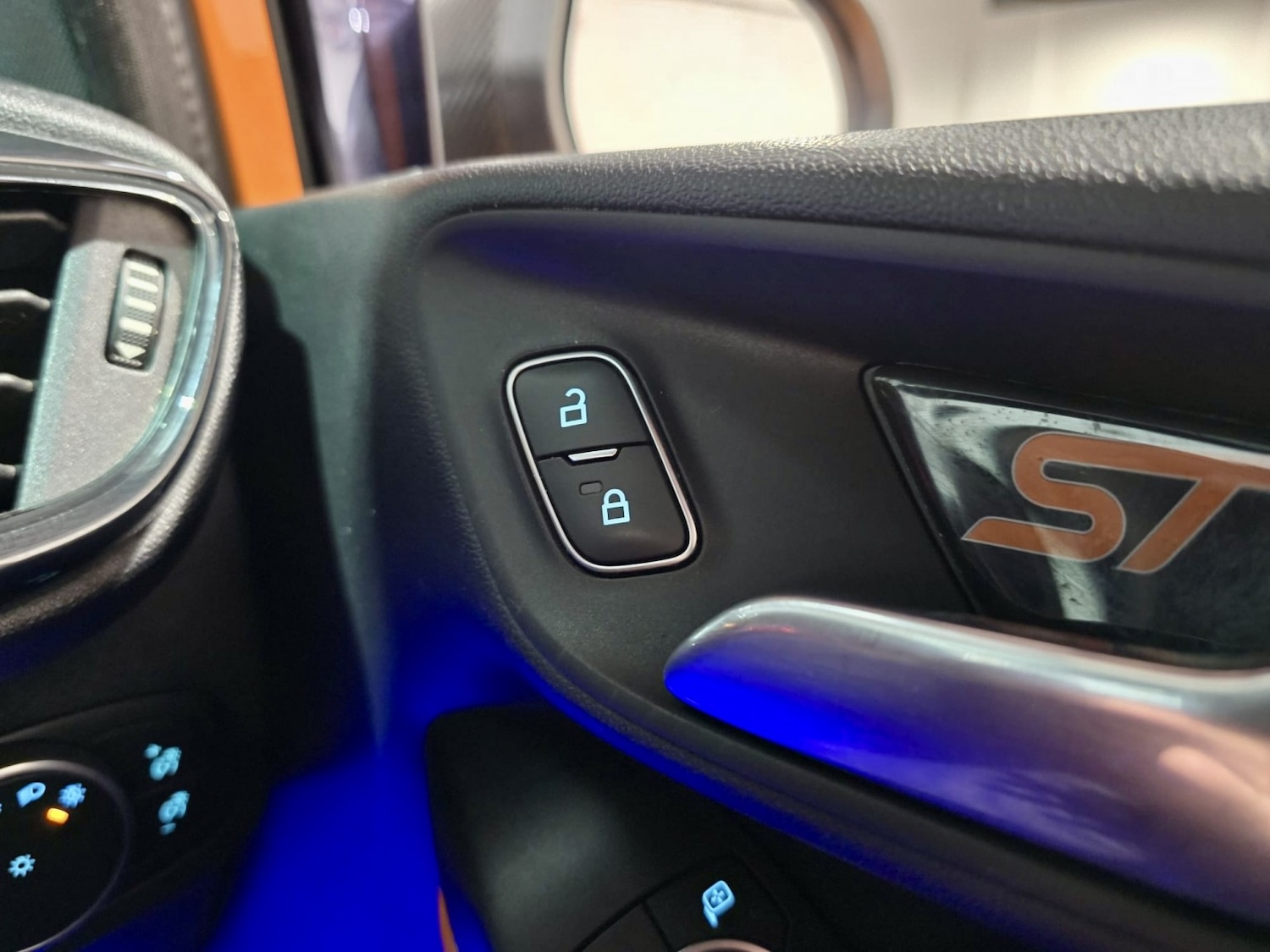 Used Ford Fiesta 2019 for sale - 77310728: Photo 31