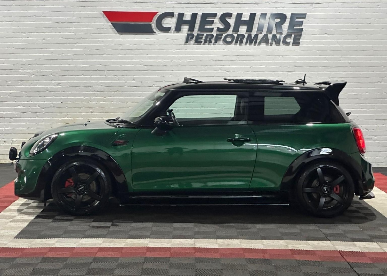 Used MINI Hatch 2019 for sale - 76709312: Photo 8