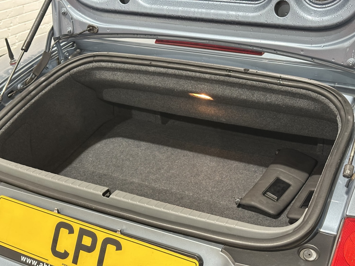 Used Audi TT 2004 for sale - 77258969: Photo 32