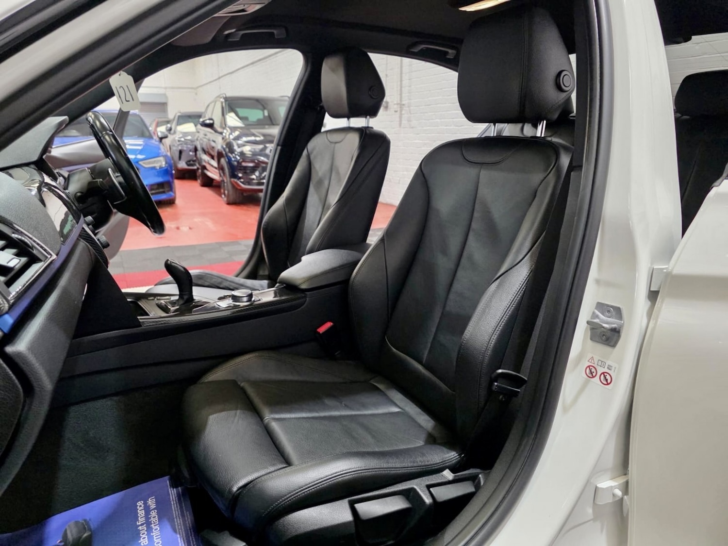 Used BMW 3 Series 2018 for sale - 77258963: Photo 22