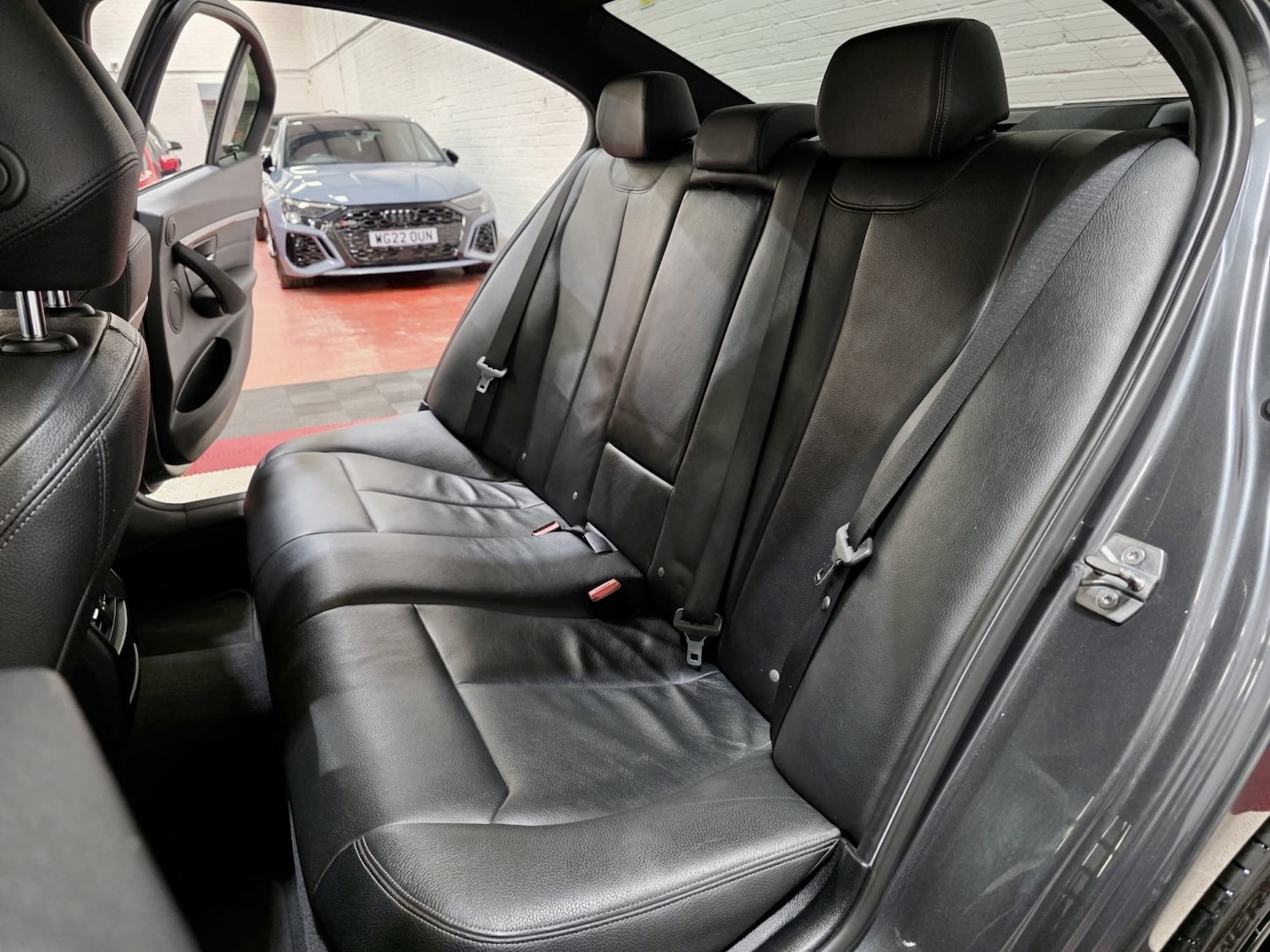 Used BMW 3 Series 2015 for sale - 77721357: Photo 25