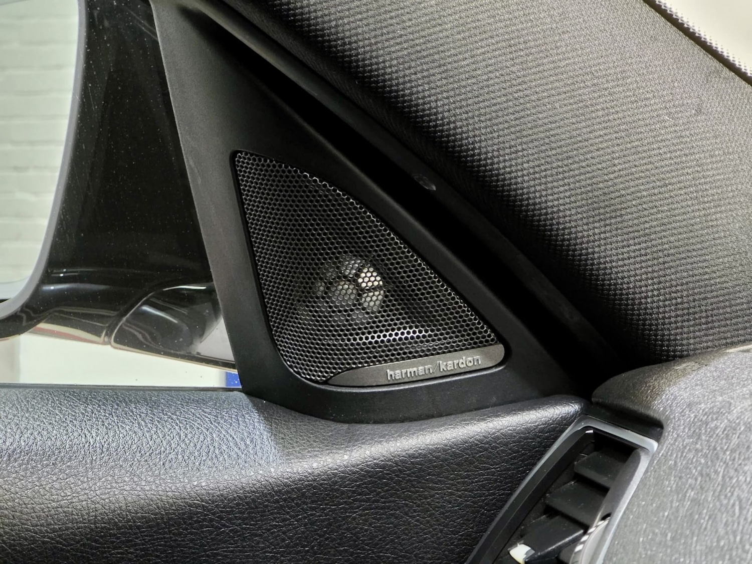 Used BMW 3 Series 2015 for sale - 77721357: Photo 26