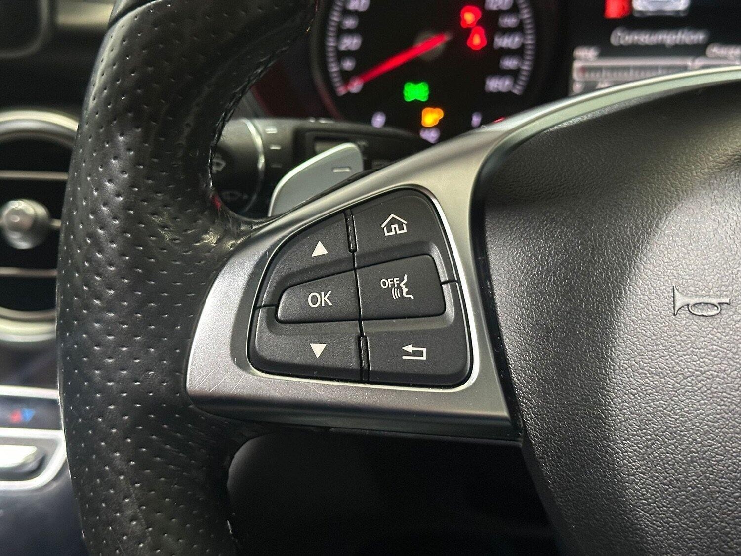 Used Mercedes-Benz C Class 2015 for sale - 76709267: Photo 20