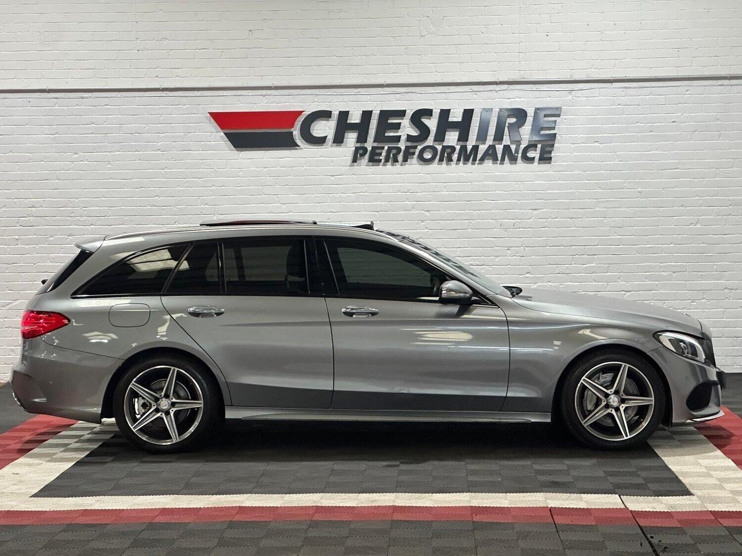 Used Mercedes-Benz C Class 2015 for sale - 76709267: Photo 4