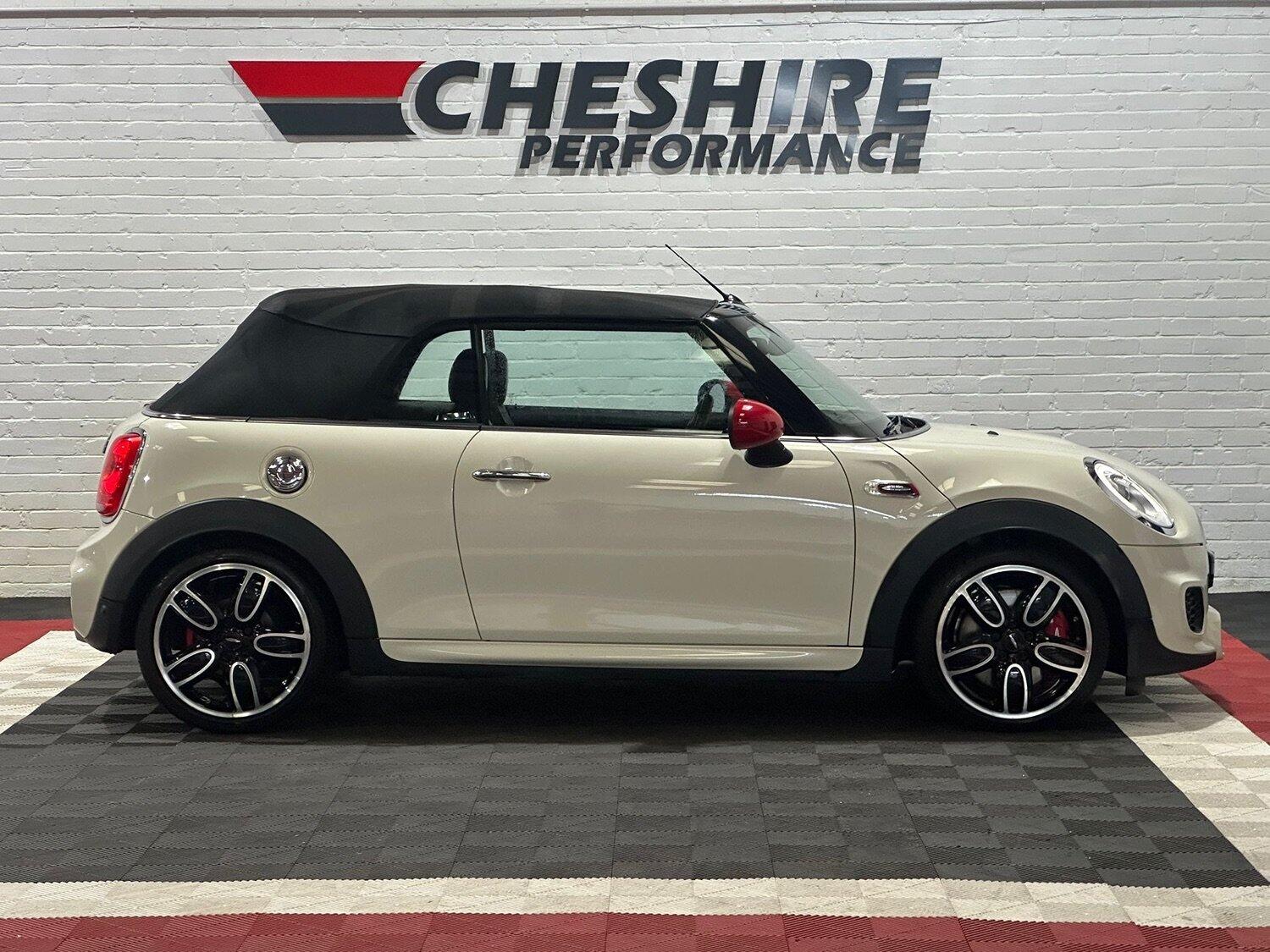 Used MINI Convertible 2017 for sale - 77464493: Photo 12