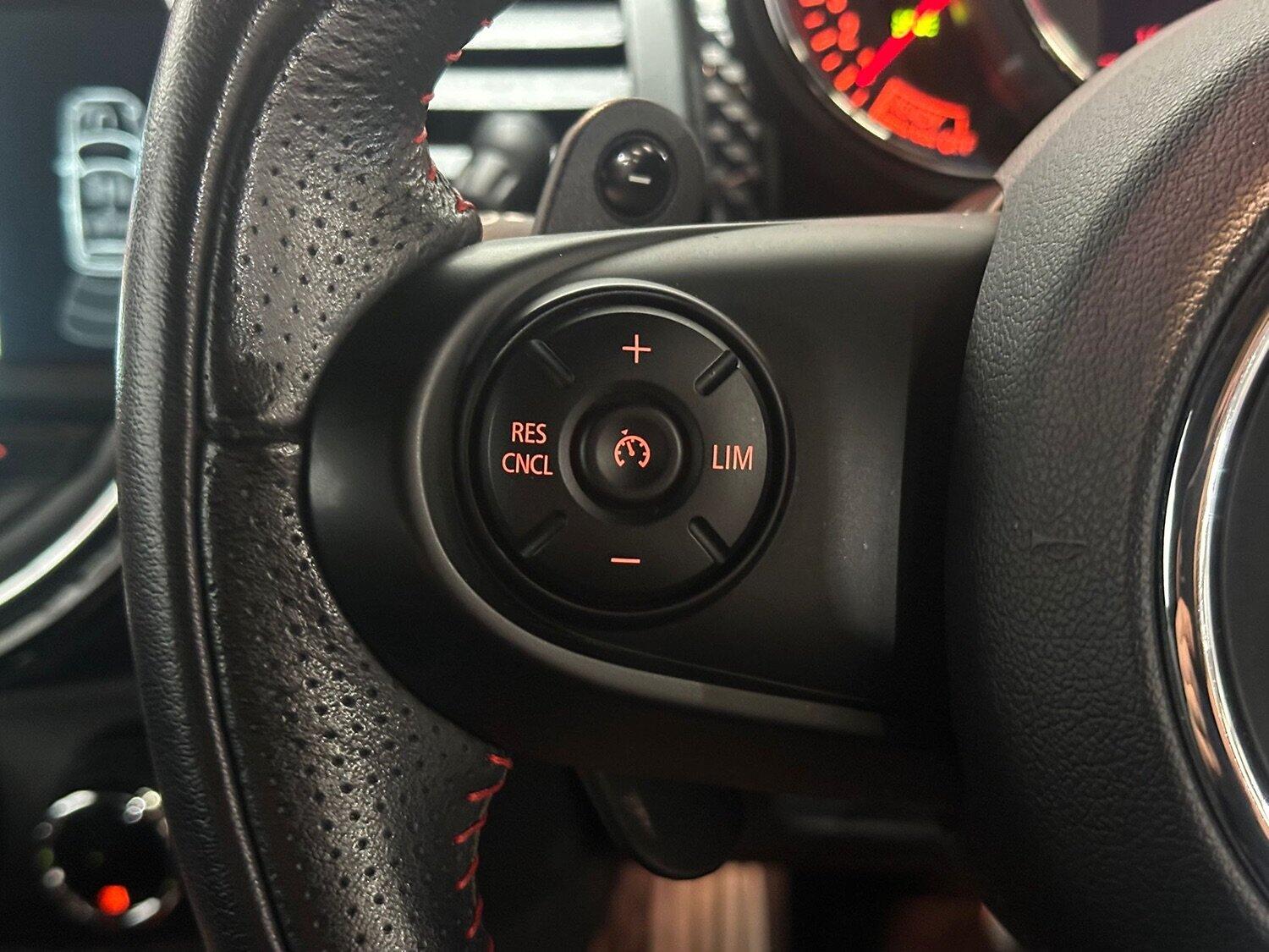 Used MINI Convertible 2017 for sale - 77464493: Photo 27