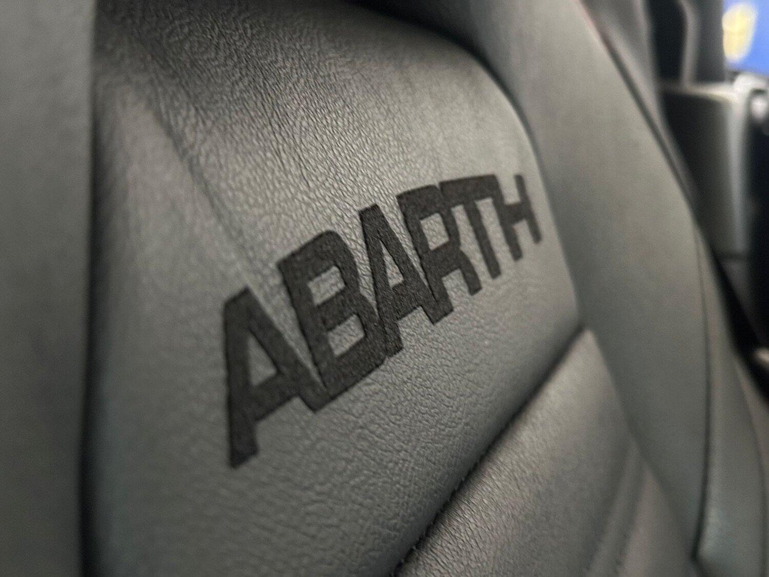 Used Abarth 124 Spider 2018 for sale - 76709292: Photo 28