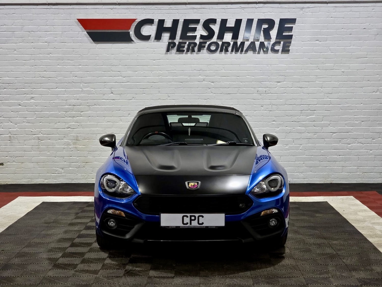Used Abarth 124 Spider 2018 for sale - 76709292: Photo 44