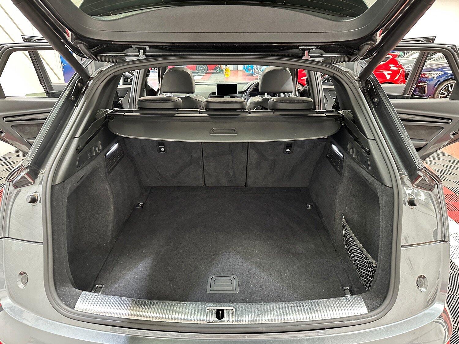 Used Audi Q5 2019 for sale - 76709248: Photo 49