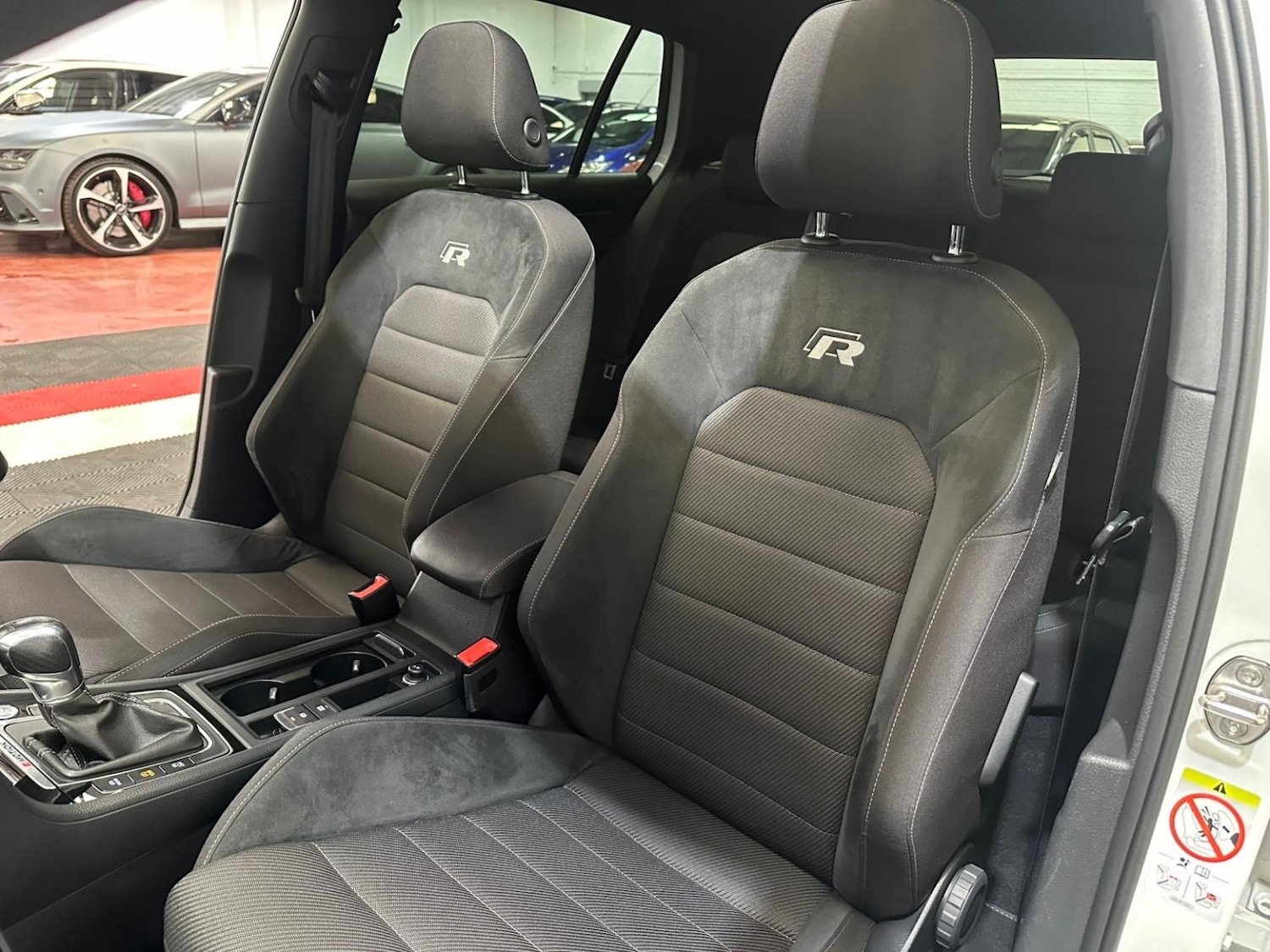 Used Volkswagen Golf 2019 for sale - 76709322: Photo 23