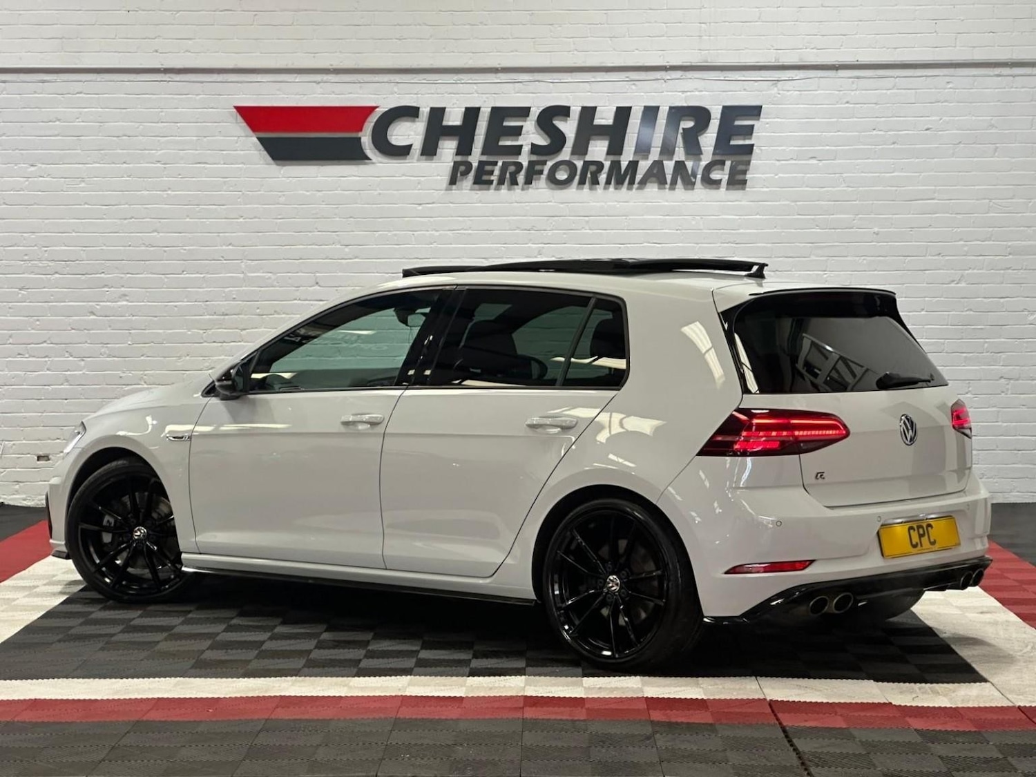 Used Volkswagen Golf 2019 for sale - 76709322: Photo 7