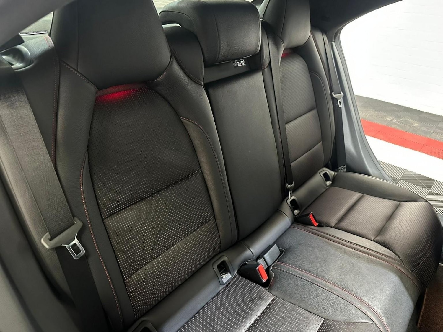 Used Mercedes-Benz CLA 2016 for sale - 76709311: Photo 17