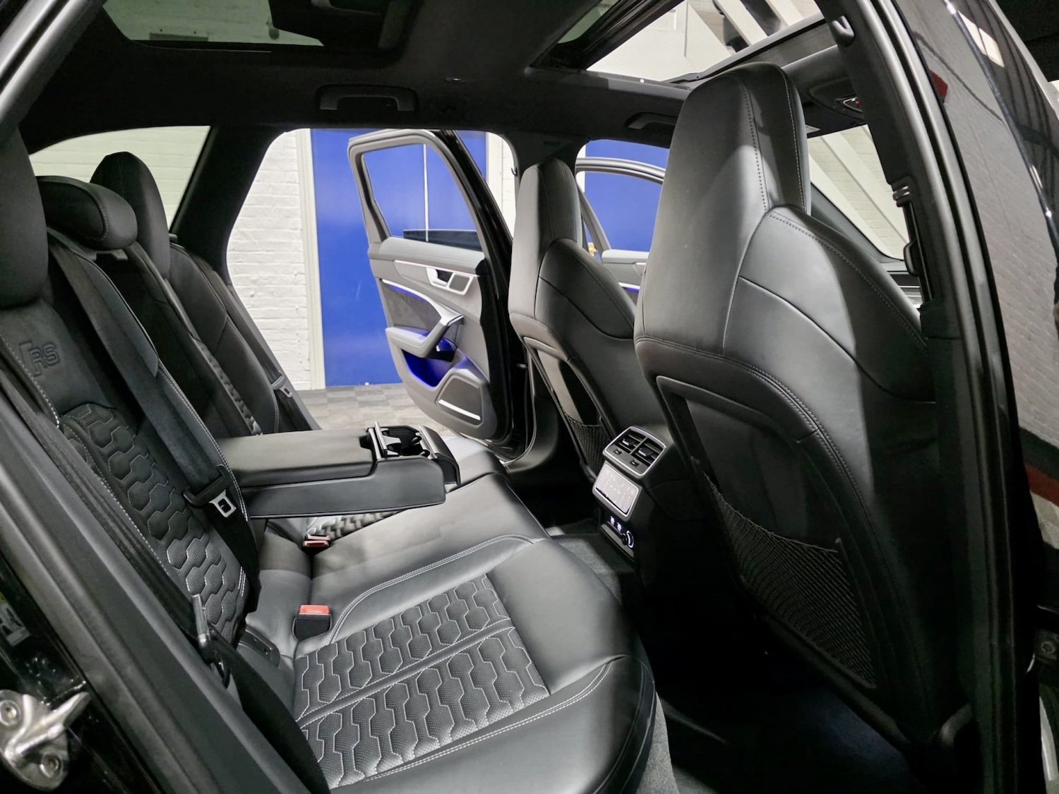 Used Audi RS6 2020 for sale - 77258978: Photo 24