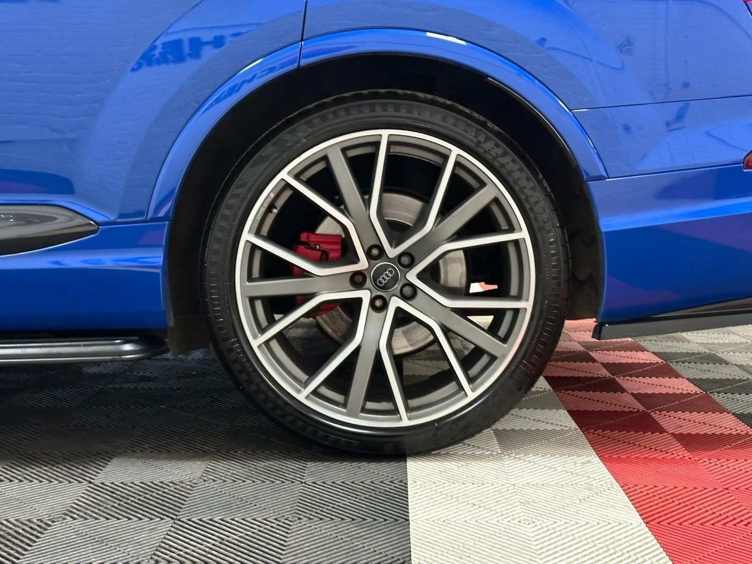 Used Audi Q7 2017 for sale - 76709285: Photo 12