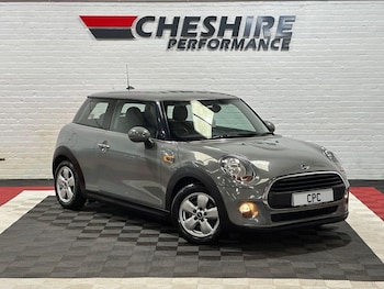 Used MINI Hatch 2017 for sale - 76709295: Photo