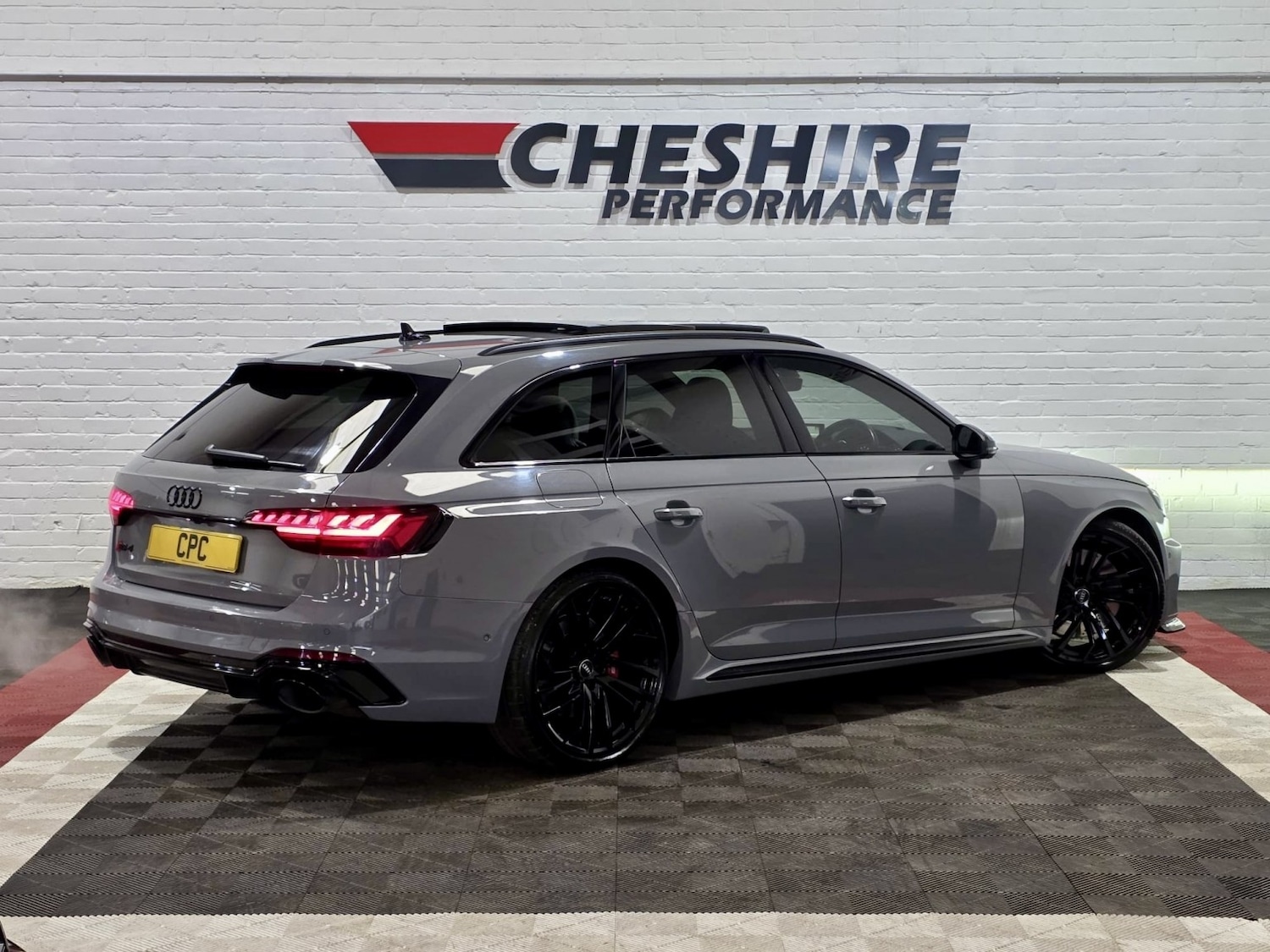 Used Audi RS4 Avant 2020 for sale - 77310688: Photo 5