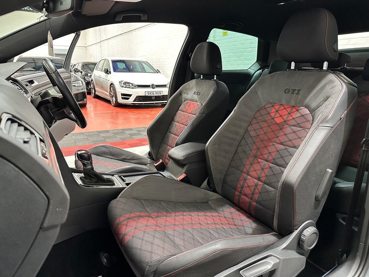 Used Volkswagen Golf 2019 for sale - 76709251: Photo 16