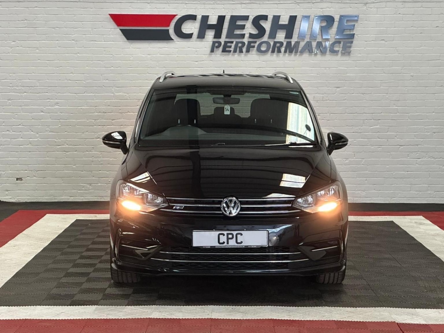 Used Volkswagen Touran 2020 for sale - 76709316: Photo 10