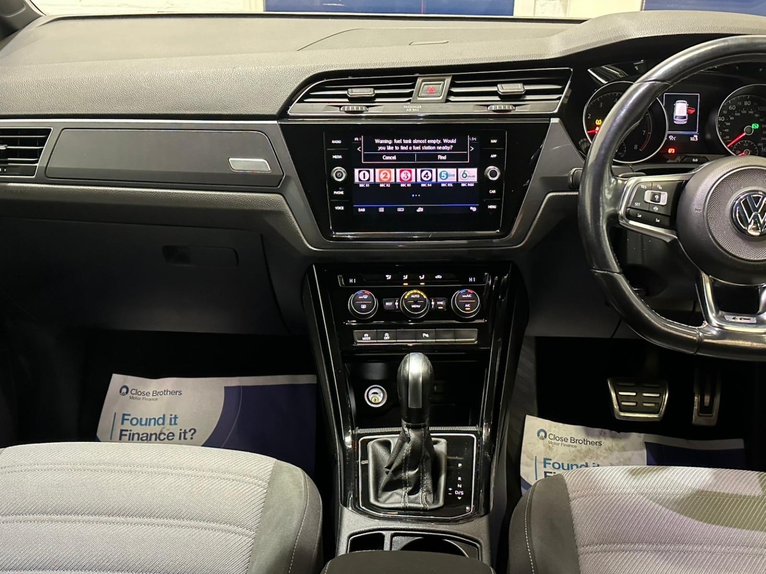 Used Volkswagen Touran 2020 for sale - 76709316: Photo 28