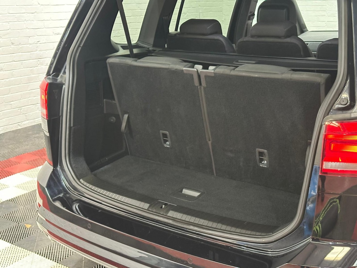 Used Volkswagen Touran 2020 for sale - 76709316: Photo 40