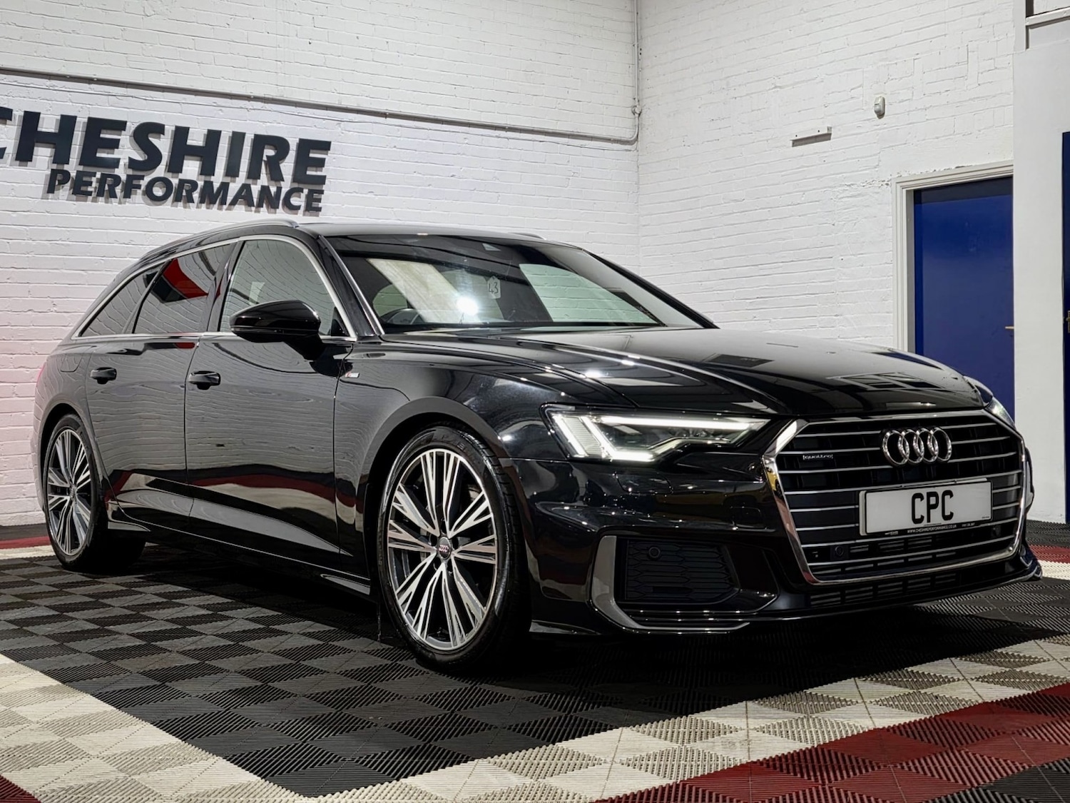 Used Audi A6 Avant 2018 for sale - 77535935: Photo 11