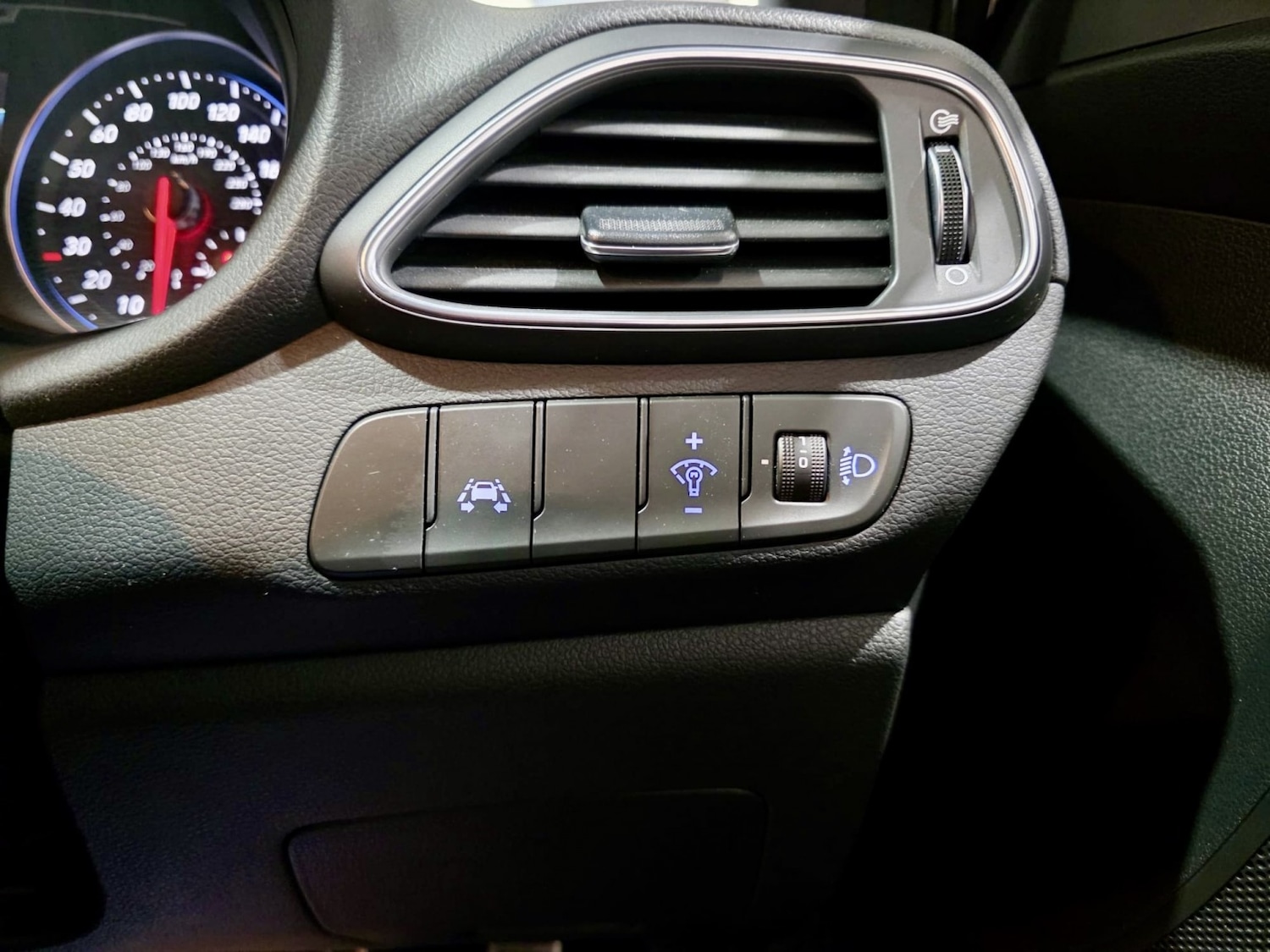 Used Hyundai i30 2019 for sale - 77508598: Photo 29